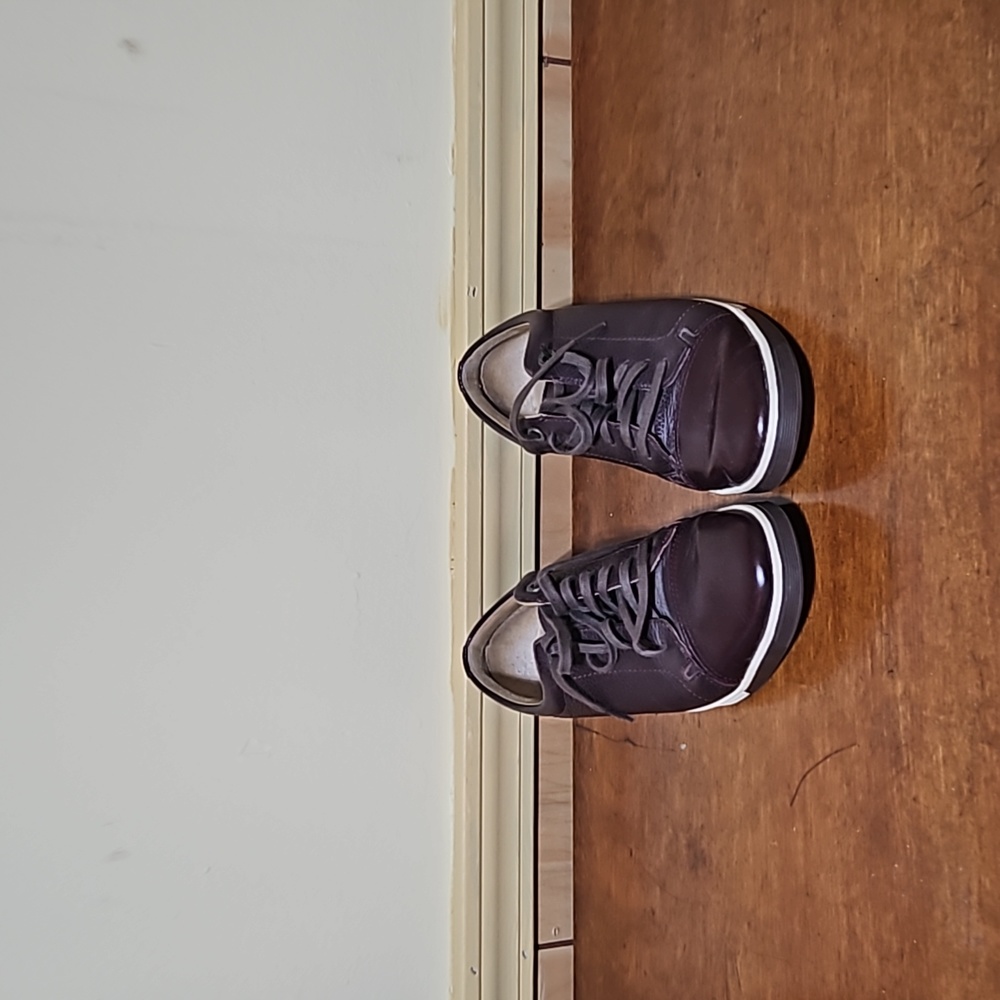 Casual Shoes View 3